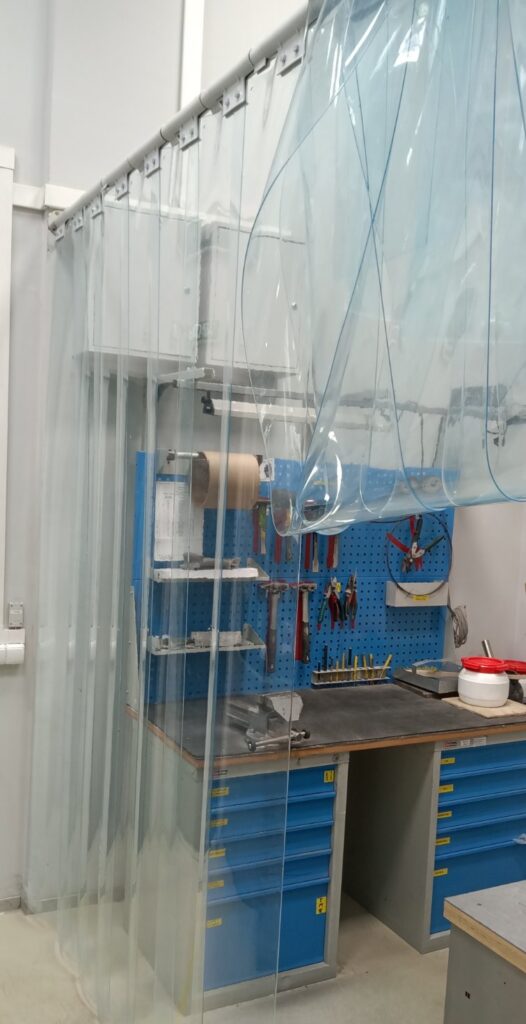 Защитные ограждения для слесарного помещения