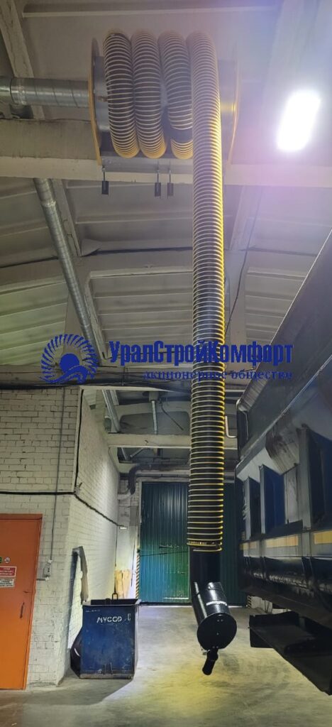 Вытяжка выхлопных газов при ремонте машин