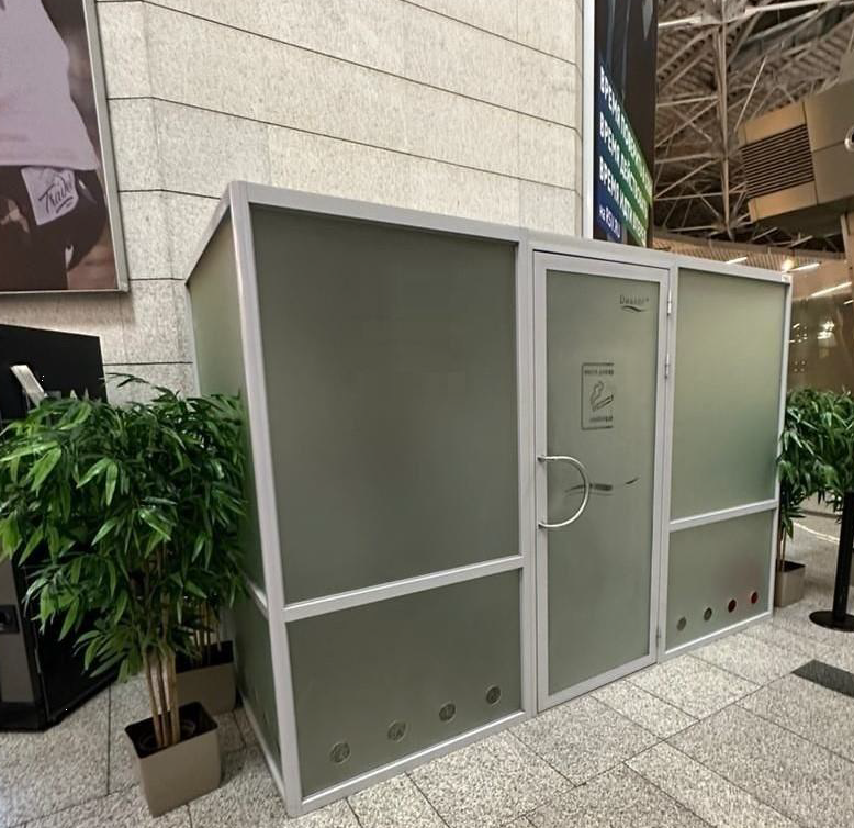 Курительные кабины